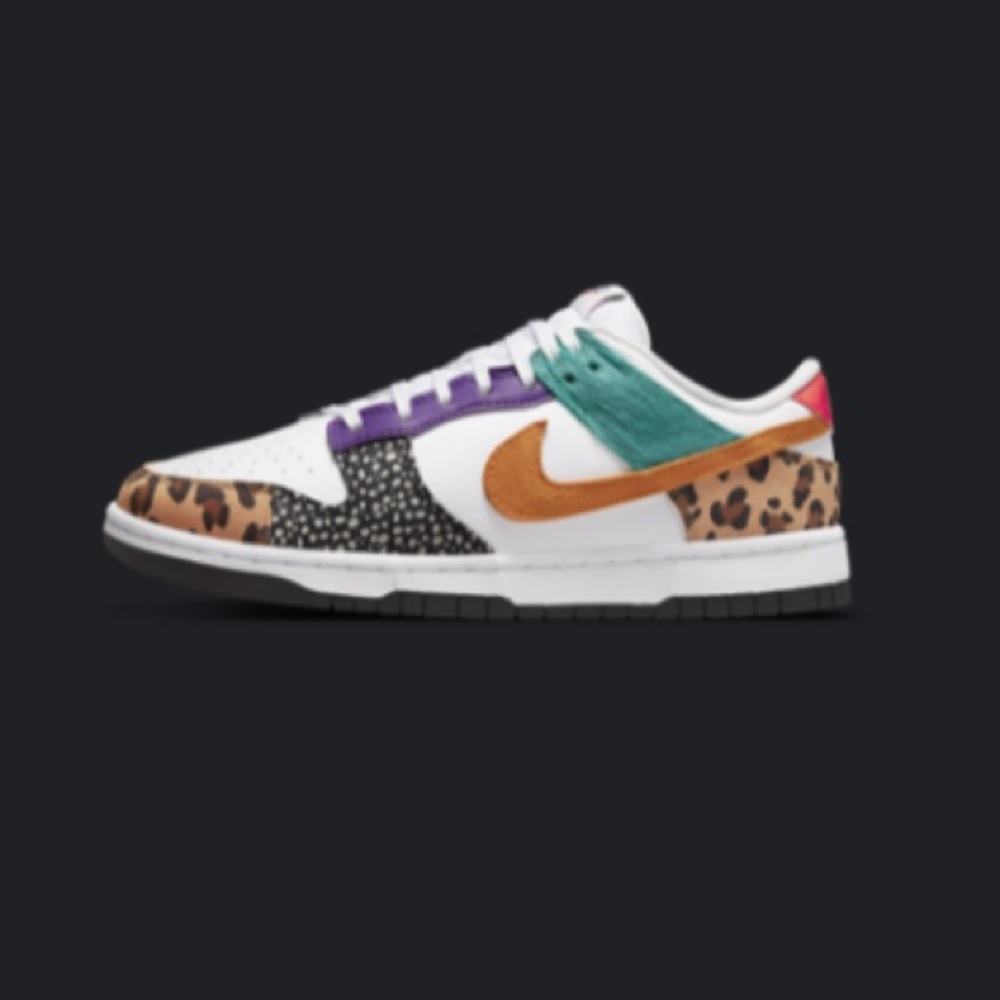 Woman’s nike dunk low se